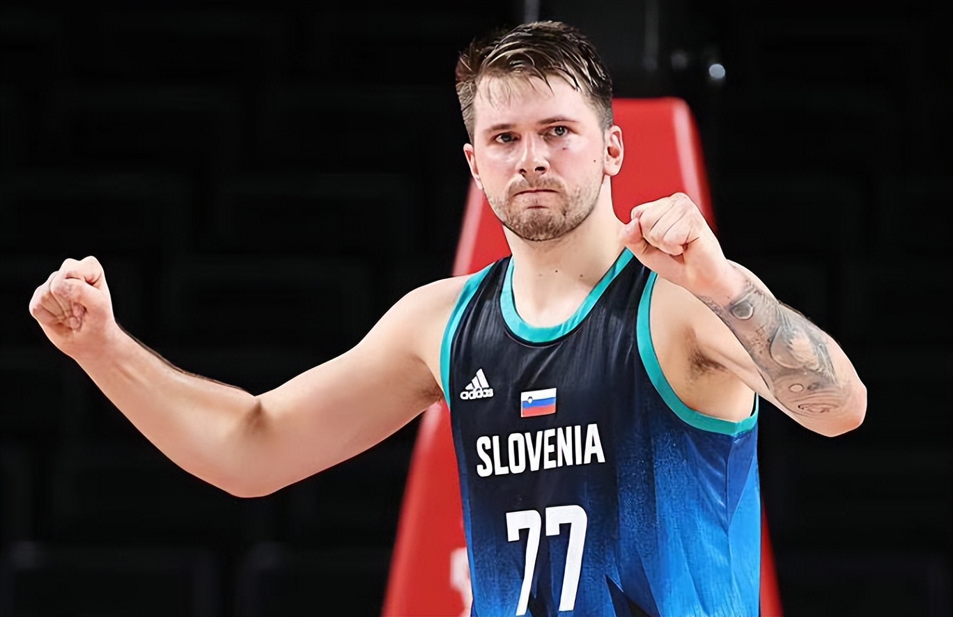 反对新赛季预算草案的是皇马和巴列卡诺，系俱乐部主动公开（皇马与巴列卡诺反对新赛季预算草案，情况由两家俱乐部主动披露）