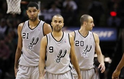 懂球帝12周年120大瞬间1／4决赛：德拜梅磊包揽，谁将杀出半区？（懂球帝12周年120大瞬间八强战：德拜、梅、磊领跑，谁能突围半区？）