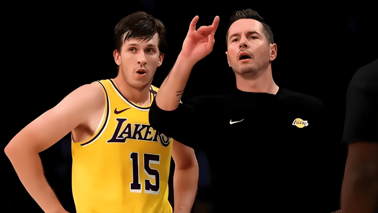 安德森：世界杯潜在首发？我只专注于踢好当下的每场比赛（安德森回应世界杯首发话题：专注当下每一战）