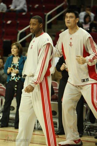 投票调查：巴萨支持率87% 埃因霍温vs马竞得票多（调查显示：巴萨获87%支持，埃因霍温对马竞得票领先）