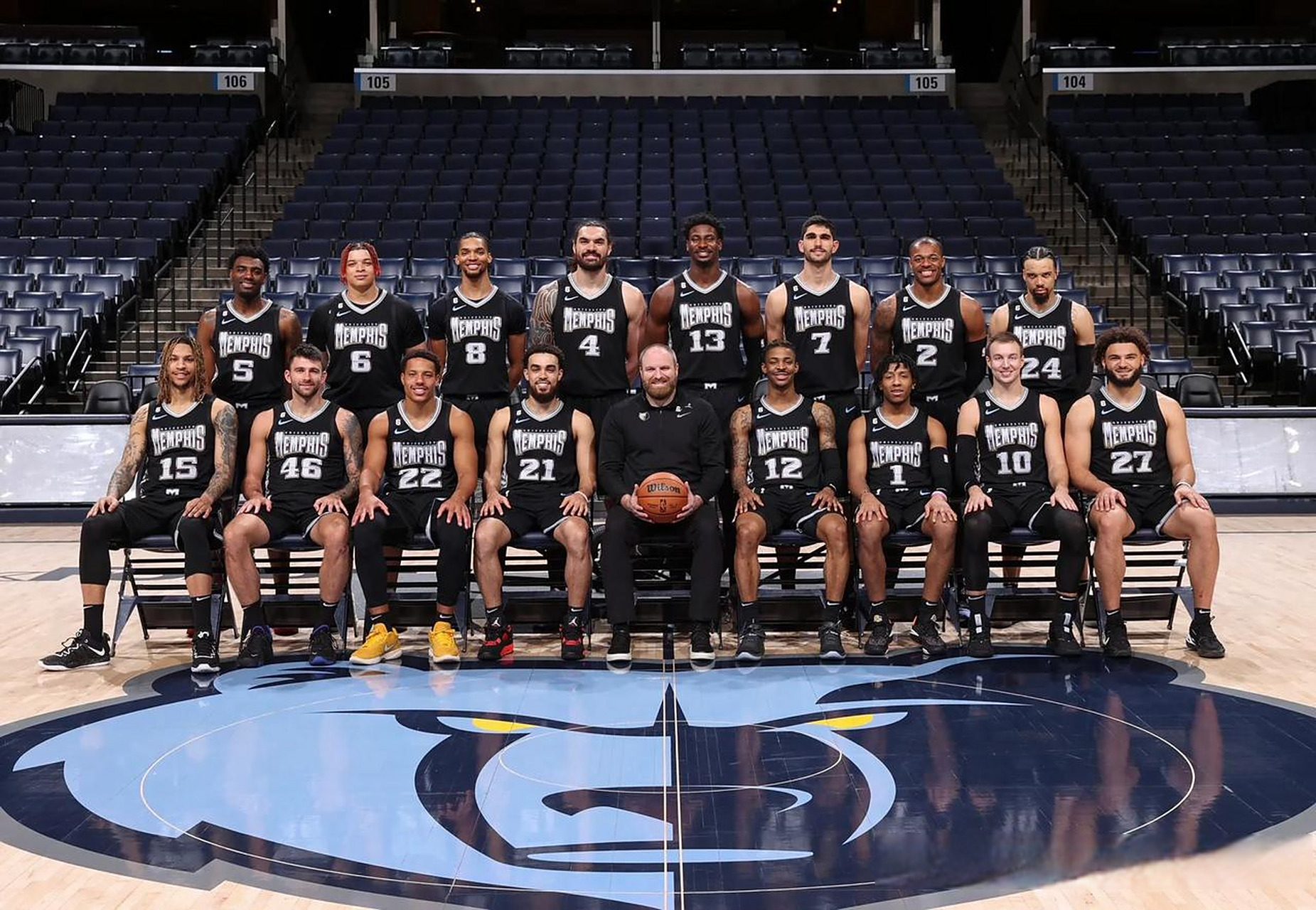 三分像打开外挂一样（三分神准，仿佛开挂）